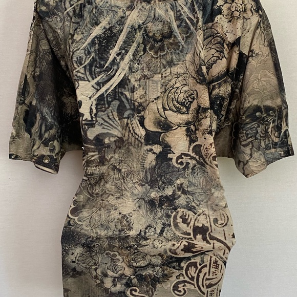 W-21 B.L.E.U. Black & Cream Floral  & Sequin Short Sleeve Blouse Size M - Picture 12 of 16